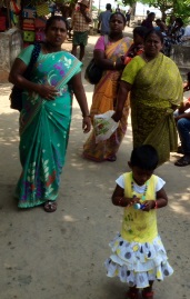 Cochin - Shoppers and Girl