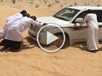 IMG 4257  Arabian Desert - Vehicle Resuce